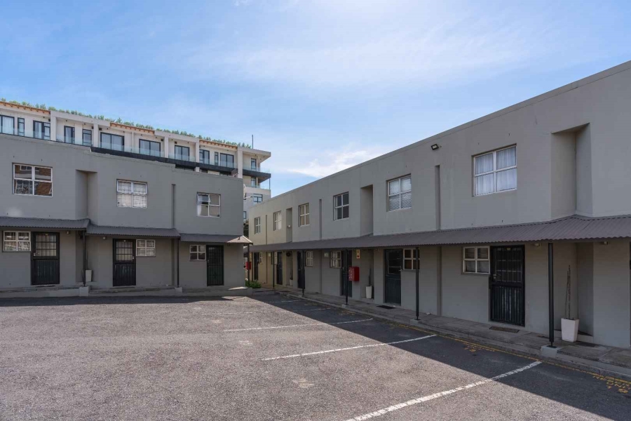 2 Bedroom Property for Sale in Observatory Western Cape